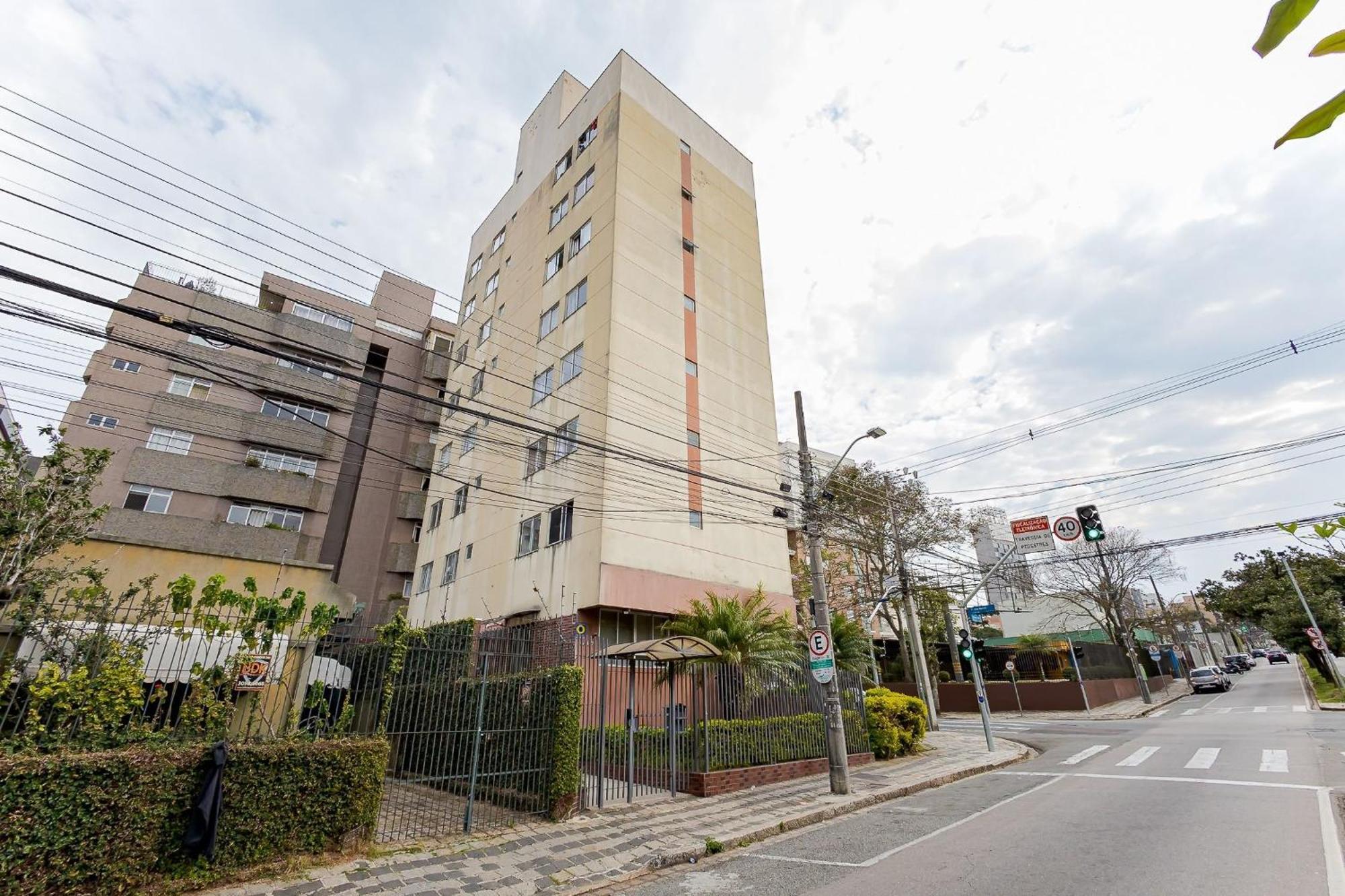 Melhor Localizacao | Largo Da Ordem E Shopping Mueller Curitiba Ngoại thất bức ảnh