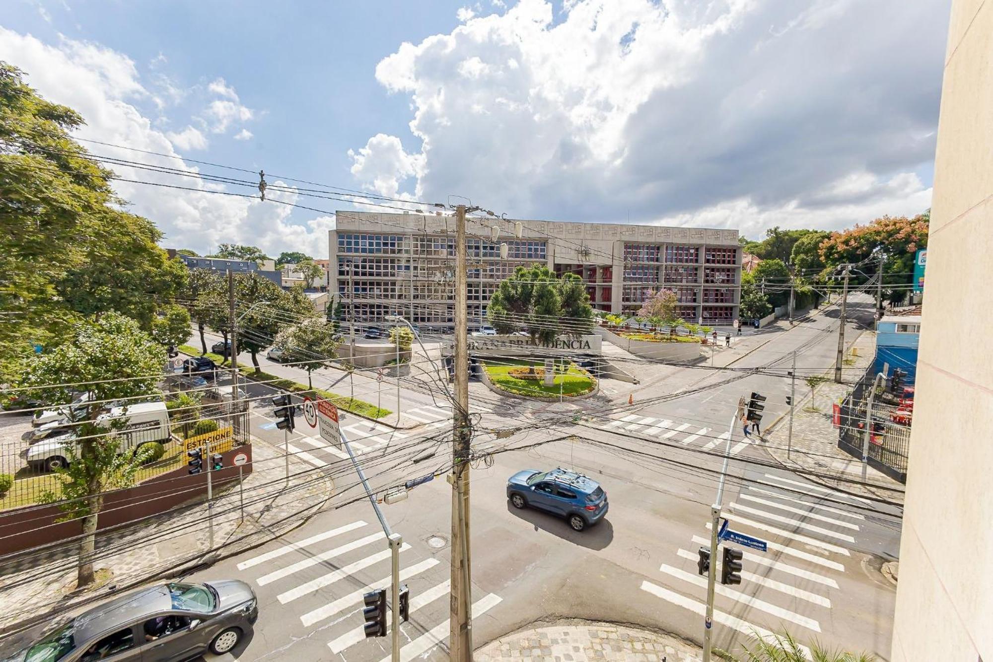 Melhor Localizacao | Largo Da Ordem E Shopping Mueller Curitiba Ngoại thất bức ảnh